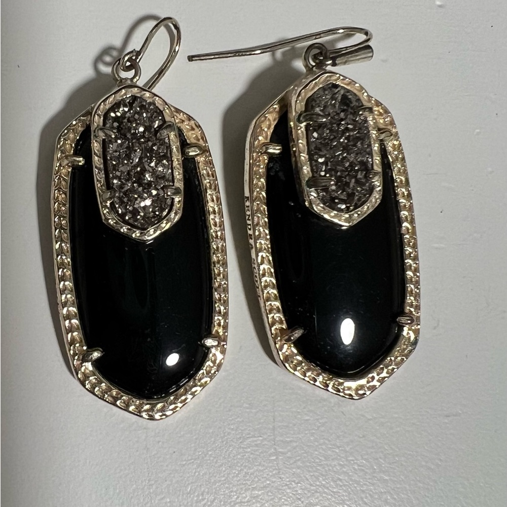 Kendra Scott black earrings